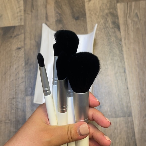 5pc Makeup Brush Set - Picture 9 of 10